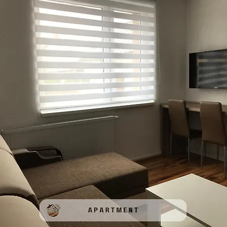 Apartmanovy Dom Visnove Екстер'єр фото