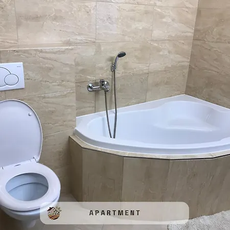 Apartmanovy Dom Visnove Екстер'єр фото