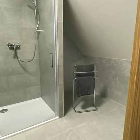 Apartmanovy Dom Visnove Екстер'єр фото
