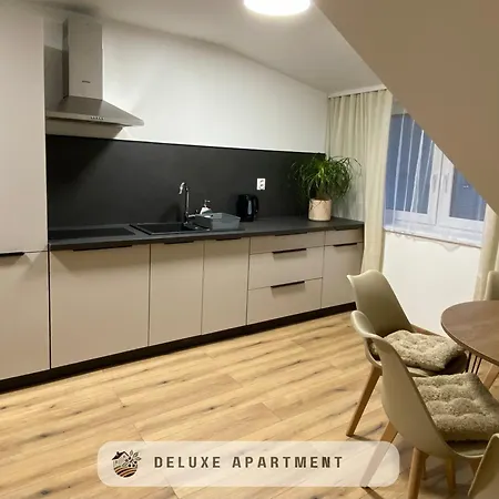 Apartmanovy Dom Visnove Екстер'єр фото
