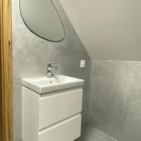 Apartmanovy Dom Visnove Екстер'єр фото