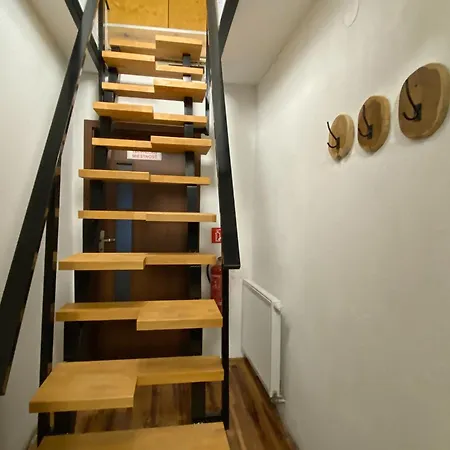 Apartmanovy Dom Visnove Екстер'єр фото