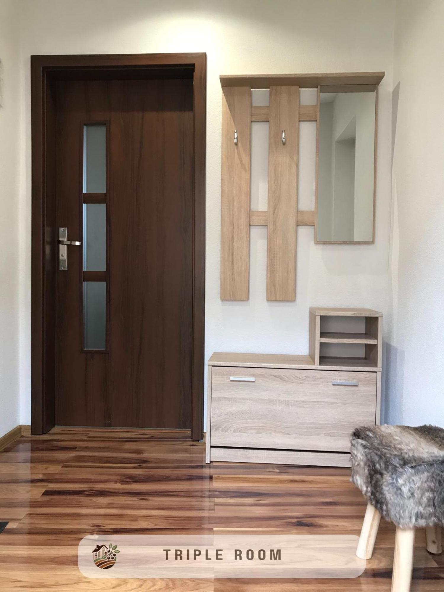 Apartmanovy Dom Apartment Visnove