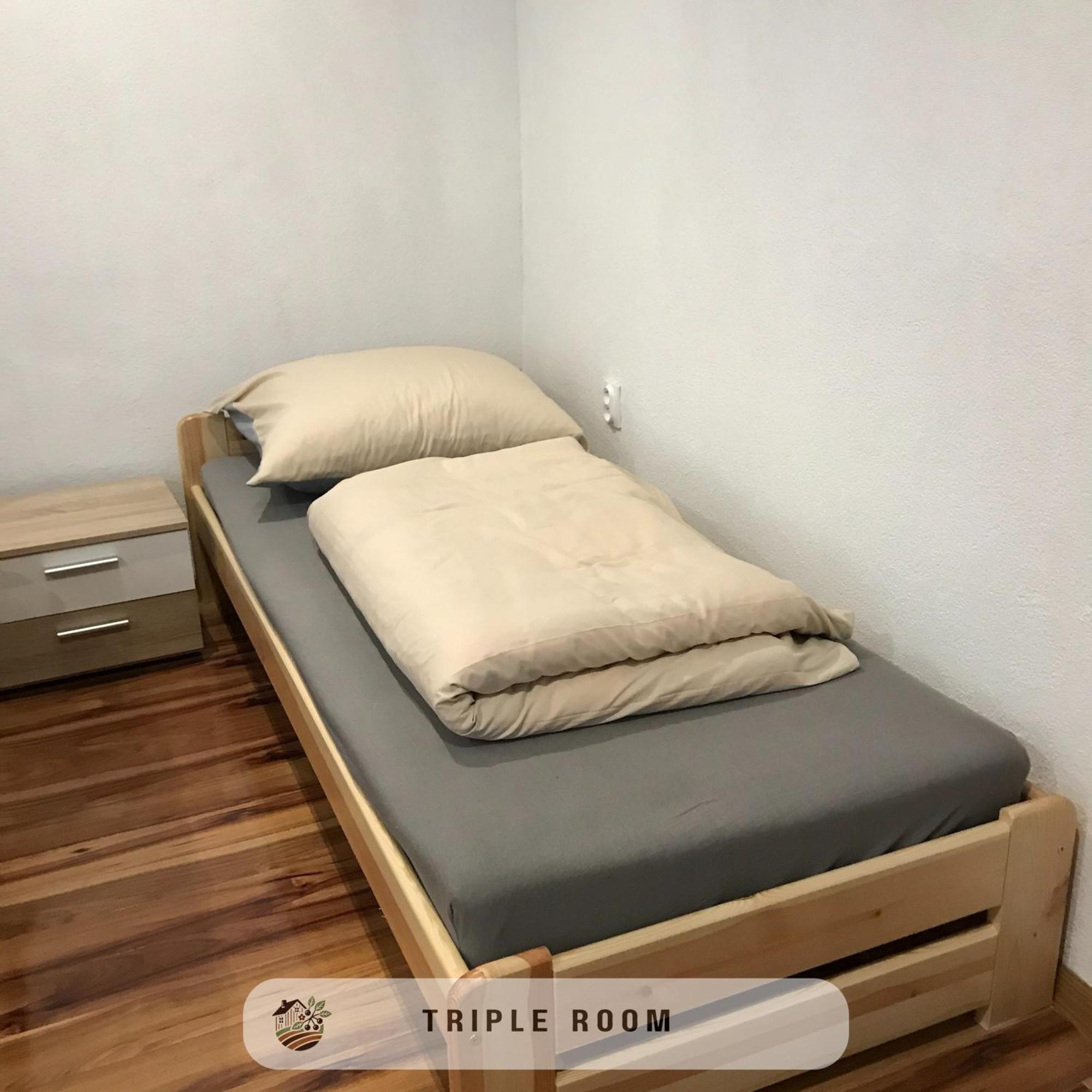 Apartmanovy Dom * Visnove